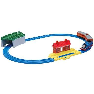 【送料無料】きかんしゃトーマスベーシックセットJANCODE4904810977087